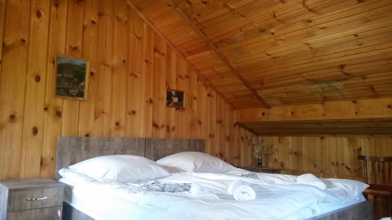 Lagami House Mestia Quarto foto